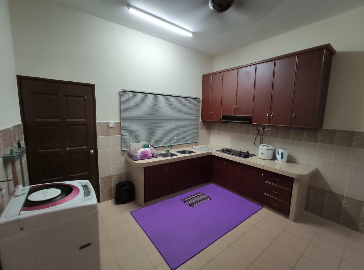 Homestay Selinsing Simpang Ampat Semanggol Exterior foto