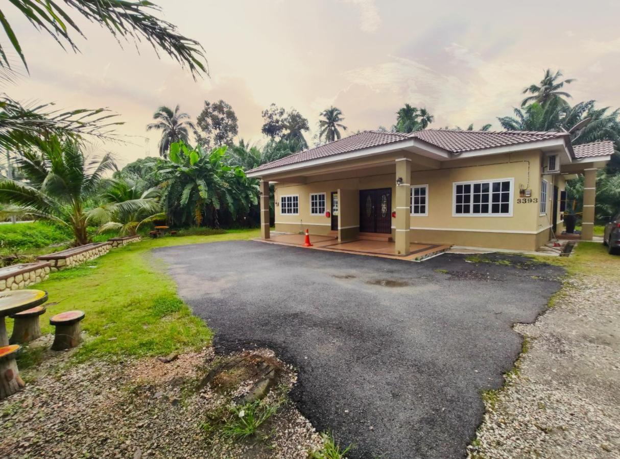 Homestay Selinsing Simpang Ampat Semanggol Exterior foto
